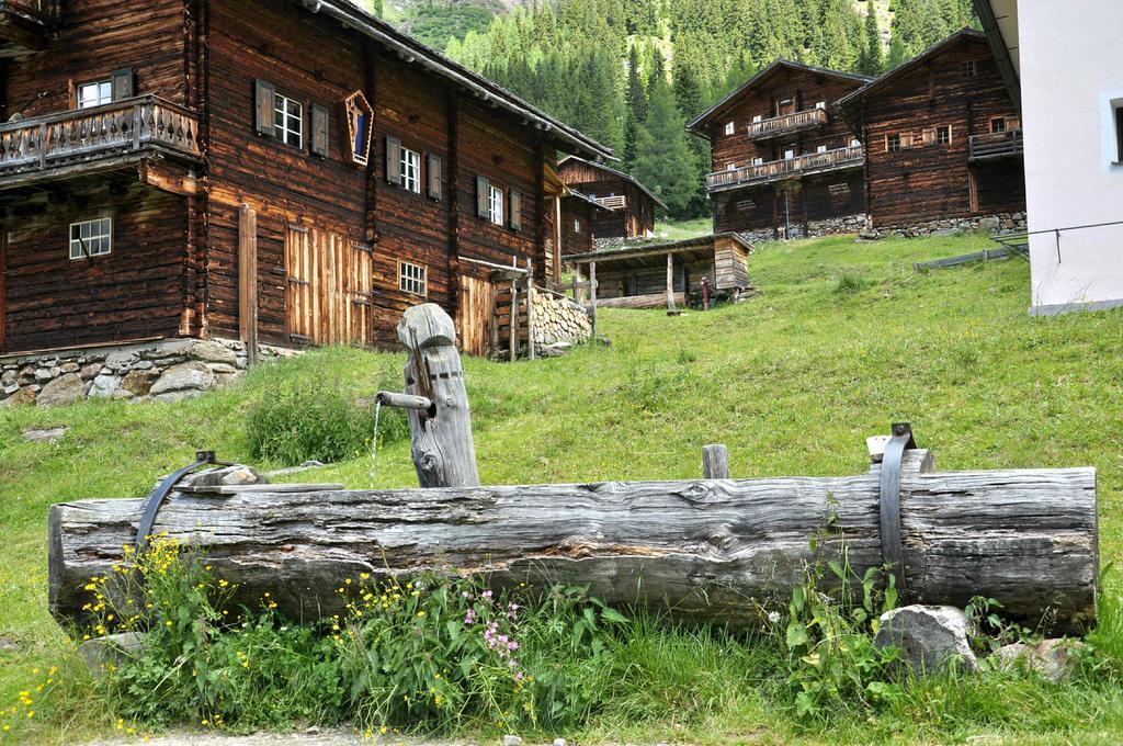 Der Gannerhof Hotel Innervillgraten Buitenkant foto